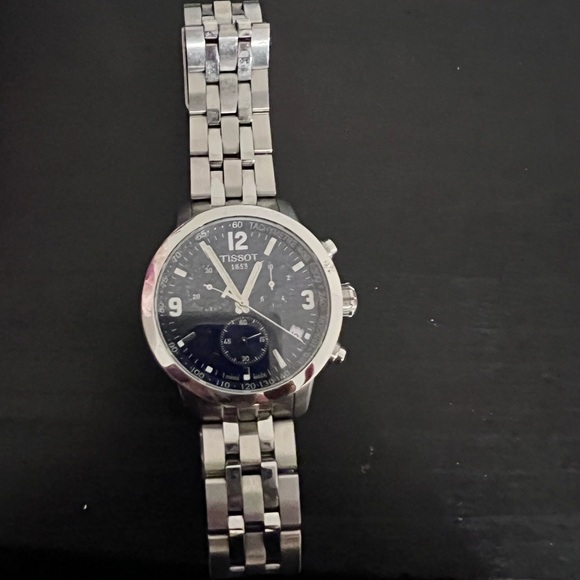 Tissot Mens watch - Picture 2 of 11